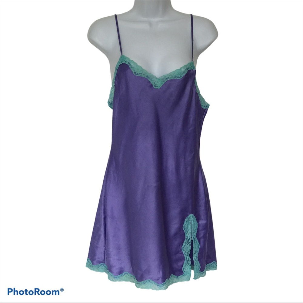 Victoria Secret Satin & Contrast Lace Trim Slip
